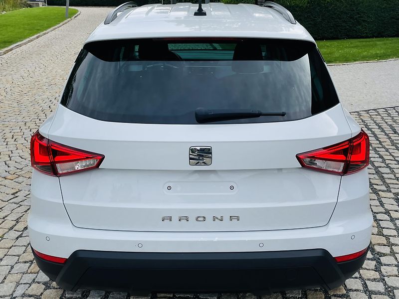 Seat Arona 1.0TSI 85KW 1.MAJITEL SENZORY  - fotka 14 z 43