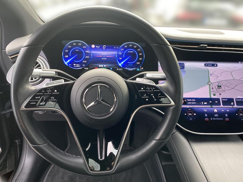 Mercedes-Benz EQS EQS 580 4MATIC AMG - fotka 12 z 26