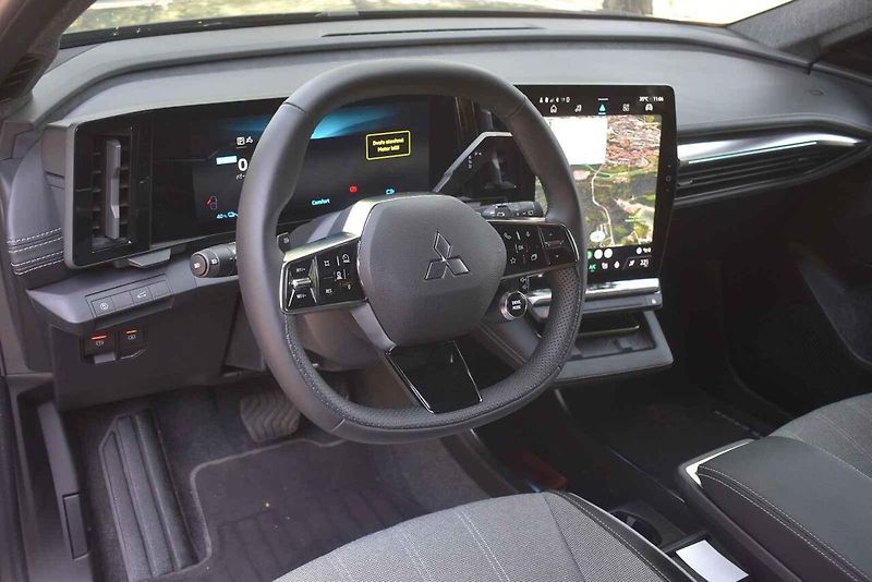 Mitsubishi Eclipse Cross BEV je vydařený elektromobil.