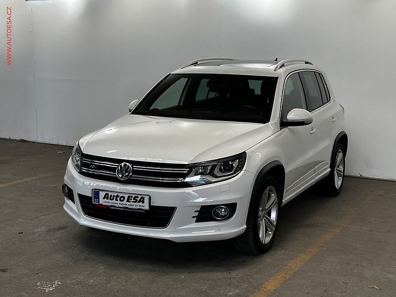 Volkswagen Tiguan (2013) 2.0TDi 4x4, R-Line, DSG - fotka 3 z 21