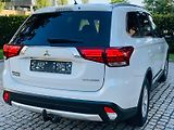 Mitsubishi Outlander 2.0i 1.MAJITEL SERVISKA TAŽNÉ - náhled 12