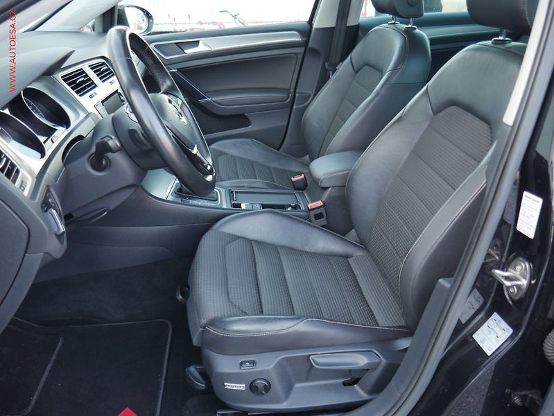 Volkswagen Golf (2014) 1.4 TSi, DSG, výhř.sed. - fotka 9 z 24