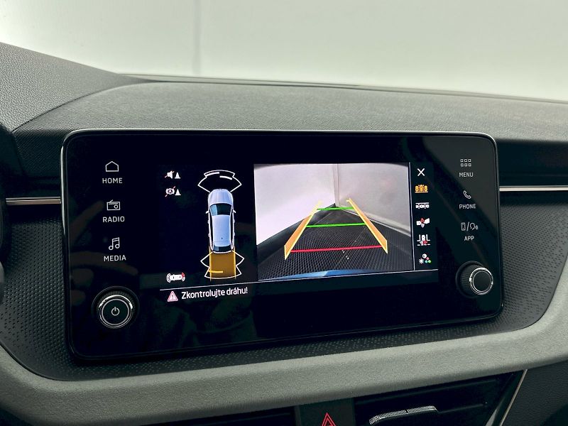 Škoda Scala (2025) DSG 1.0TSI 85kW Top Selection - fotka 11 z 29