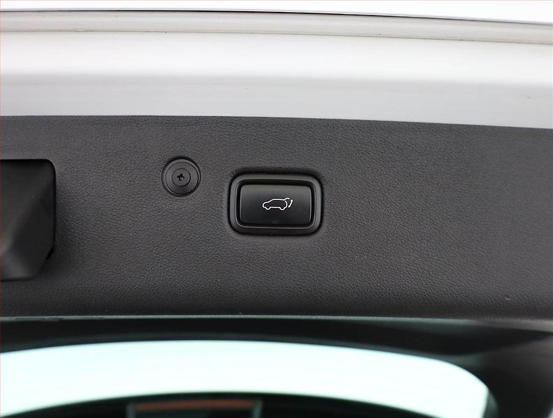 Kia Sportage (2021) 1.6 CRDi - fotka 19 z 21