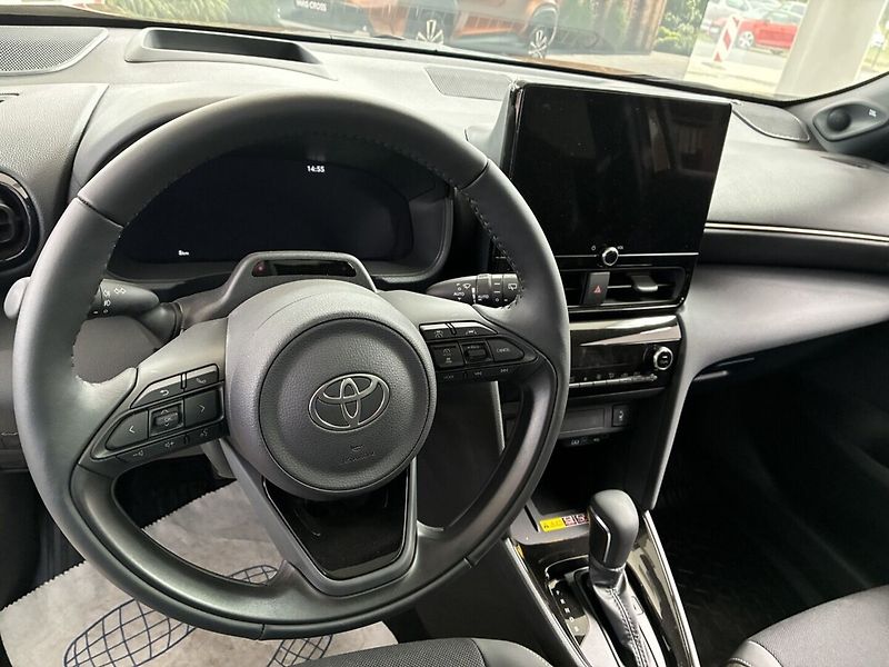 Toyota Yaris Cross Hybrid 1.5 Executive - fotka 3 z 3