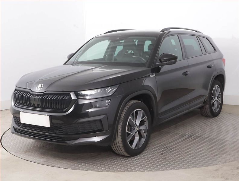 Škoda Kodiaq (2022) Sportline 1.5 TSI - fotka 2 z 18
