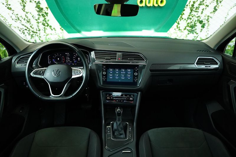 Volkswagen Tiguan - fotka 5 z 26