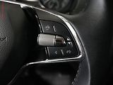 Škoda Fabia (2022) 1.0 TSi, ČR, Ambition, zámek - náhled 15