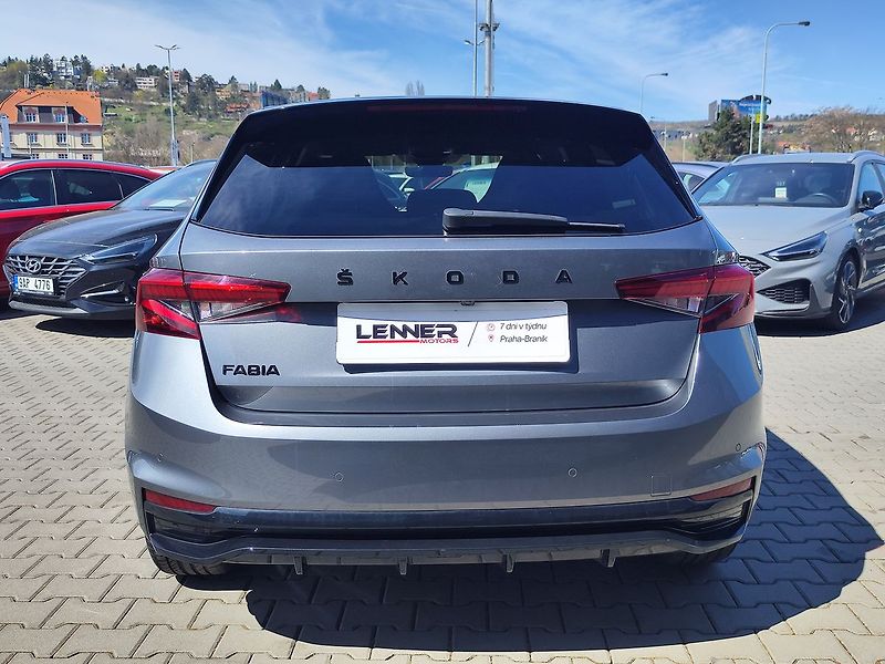 Škoda Fabia 1.5 TSi/110kW Monte Carlo DSG - fotka 6 z 31