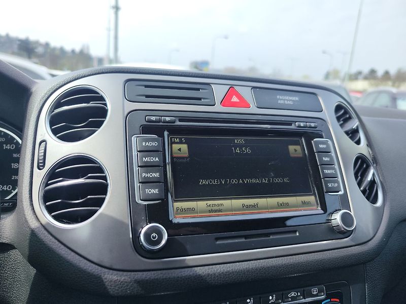 Volkswagen Tiguan 2.0 TDi/125kW R-Line 4motion - fotka 17 z 30