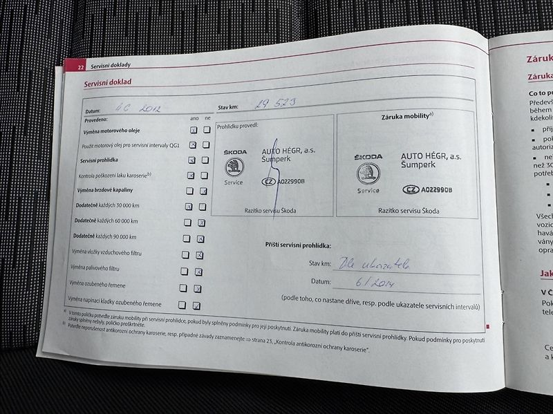 Škoda Octavia 1,8 TSI klima 1.maj. původ ČR - fotka 47 z 50