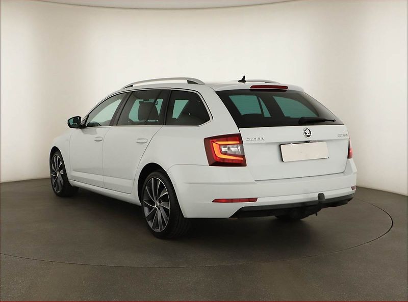 Škoda Octavia (2019) 2.0 TDI, Serv.kniha, Kůže - fotka 4 z 19