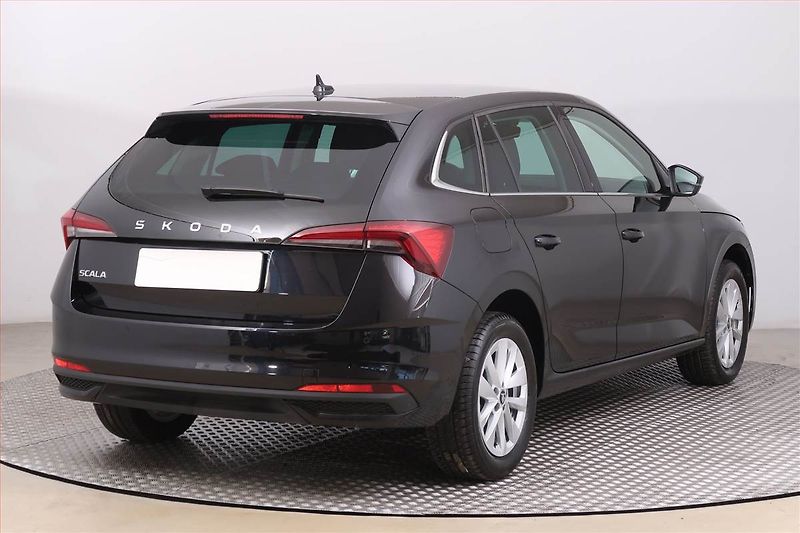 Škoda Scala (2025) 1.0 TSI, Top Selection, FullLe - fotka 5 z 20