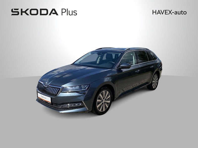 Škoda Superb (2021) Combi 1.4 TSI iV DSG Style - fotka 1 z 36