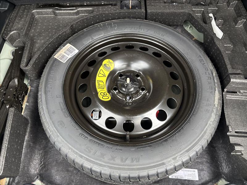 Ford Kuga 2,5 HEV 132kW Titanium - fotka 12 z 36