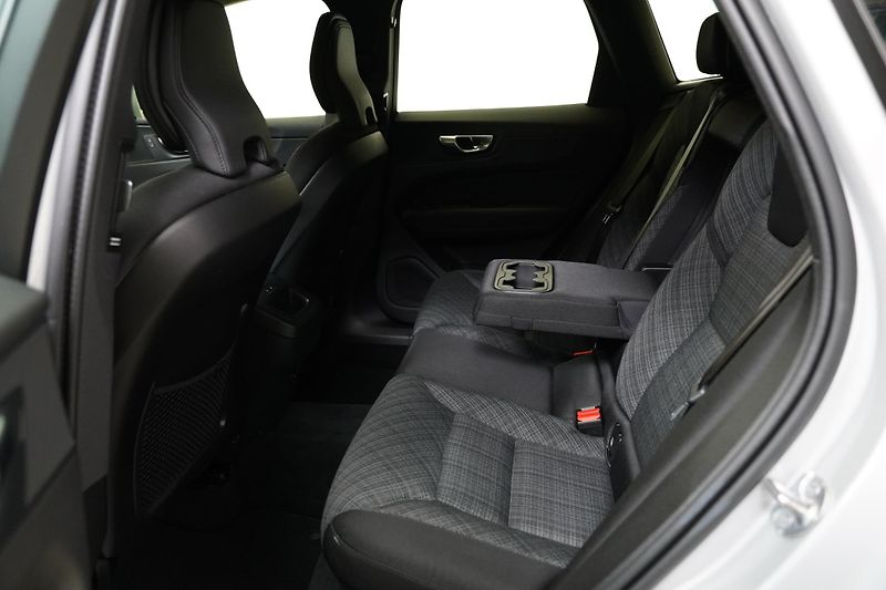 Volvo XC60 - fotka 23 z 26