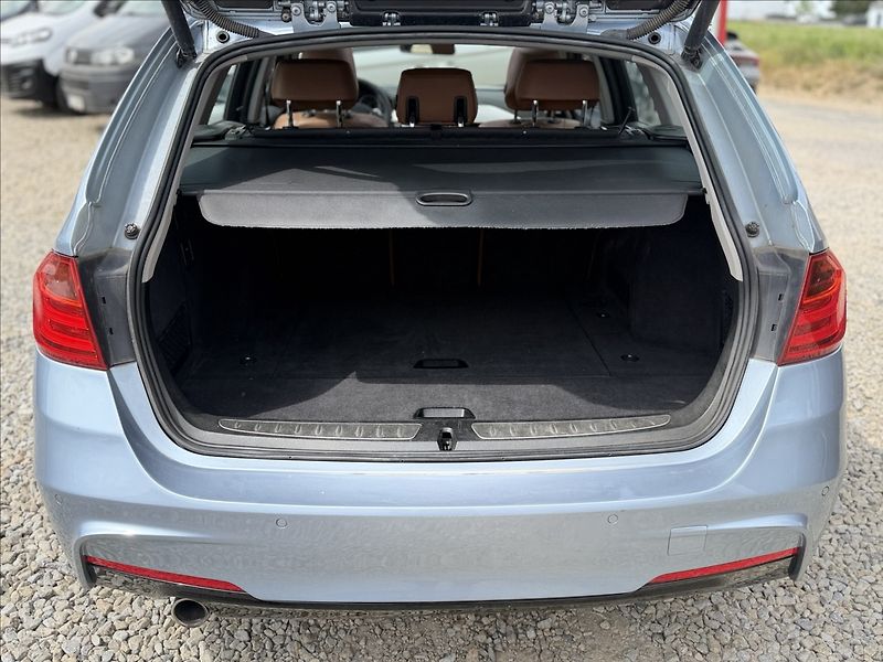 BMW Řada 3 2,0 XDRIVE NAVI,LED,PANO,DPH - fotka 28 z 39