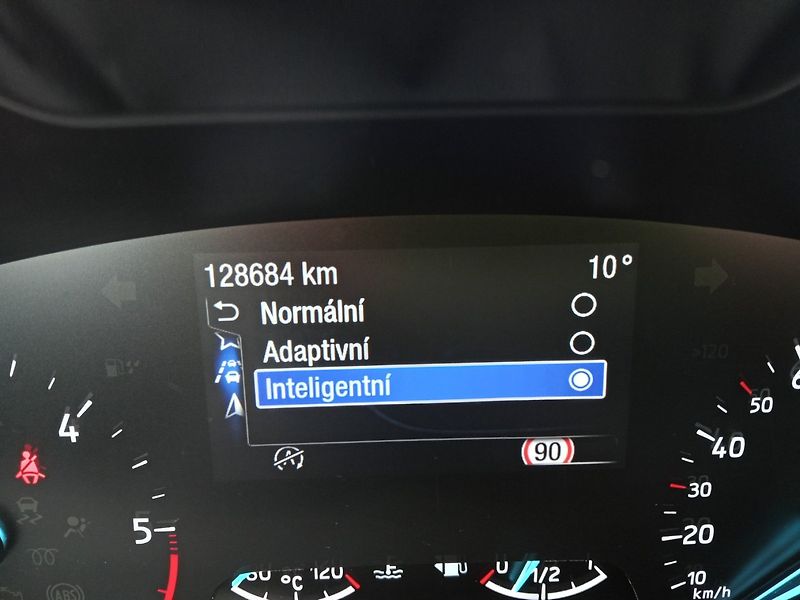 Ford Focus (2019) Active 2.0TDCi 110KW! Tažné! - fotka 32 z 44