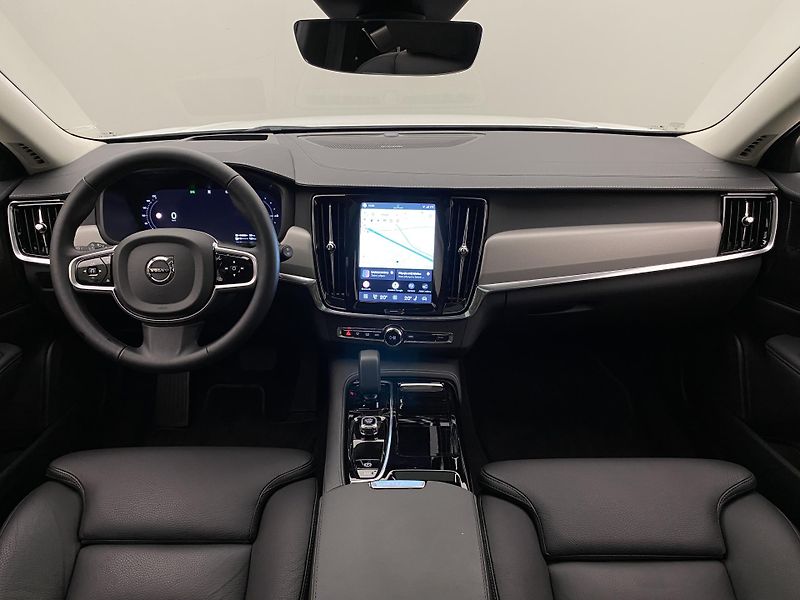 Volvo V90 T6 AWD RECHARGE DARK PLUS AUT - fotka 2 z 62