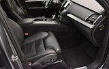 Volvo XC90 (2019) Volvo XC90 R-Design AWD | B&W  - náhled 31