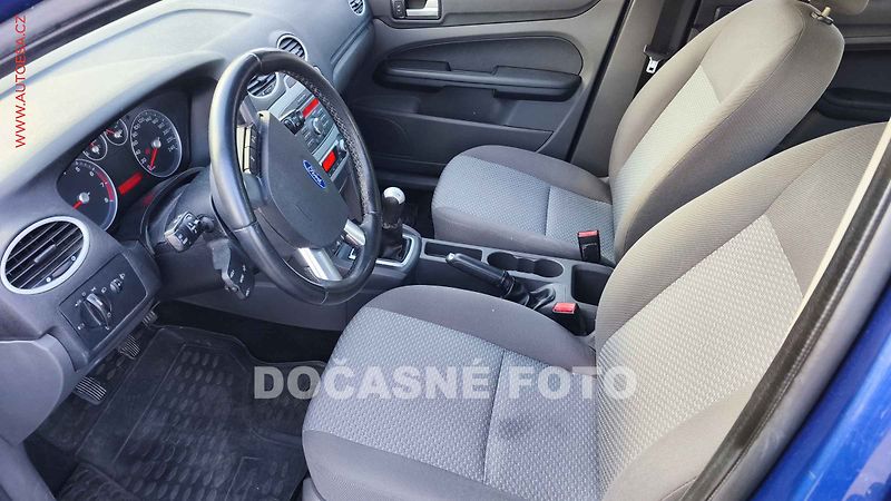 Ford Focus (2008) 1.6i, 1.maj, autoAC, temp - fotka 3 z 3