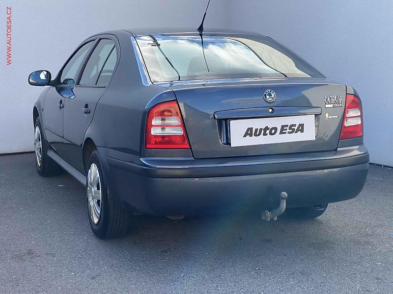 Škoda Octavia (2010) 1.6MPi, ČR, AC, tažné - fotka 6 z 14