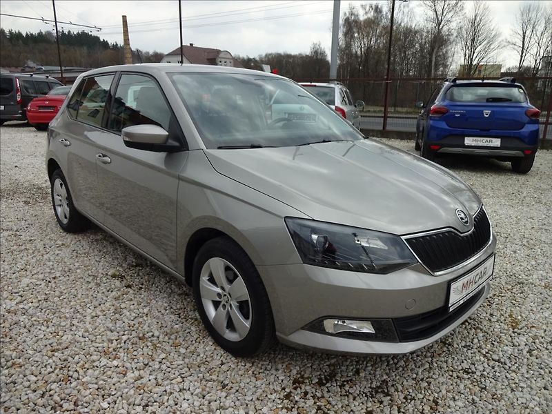 Škoda Fabia III 1.0TSI 70 kW STYLE - fotka 9 z 51