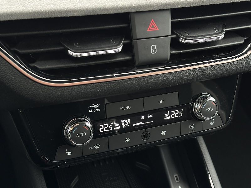 Škoda Scala 1.0TSi 116PS LED V.Cockpit Cli - fotka 17 z 35