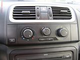Škoda Roomster (2008) 1.2 HTP, ČR, AC, STK4/28 - náhled 13