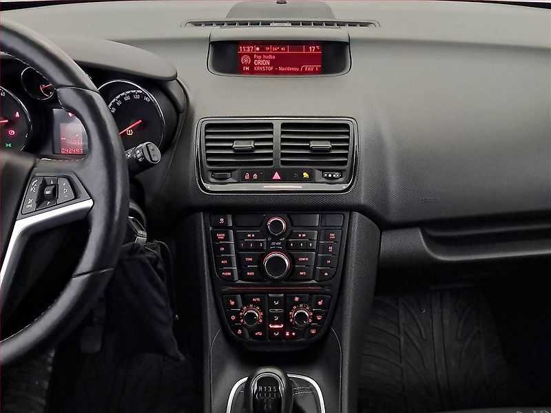 Opel Meriva (2017) 1.4 i, Serv.kniha, Tempomat - fotka 12 z 18