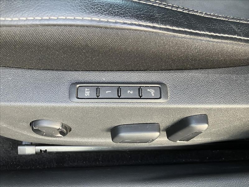 Škoda Octavia 2,0 SCOUT,TAŽNÉ,WEBASTO,CANTON - fotka 26 z 44