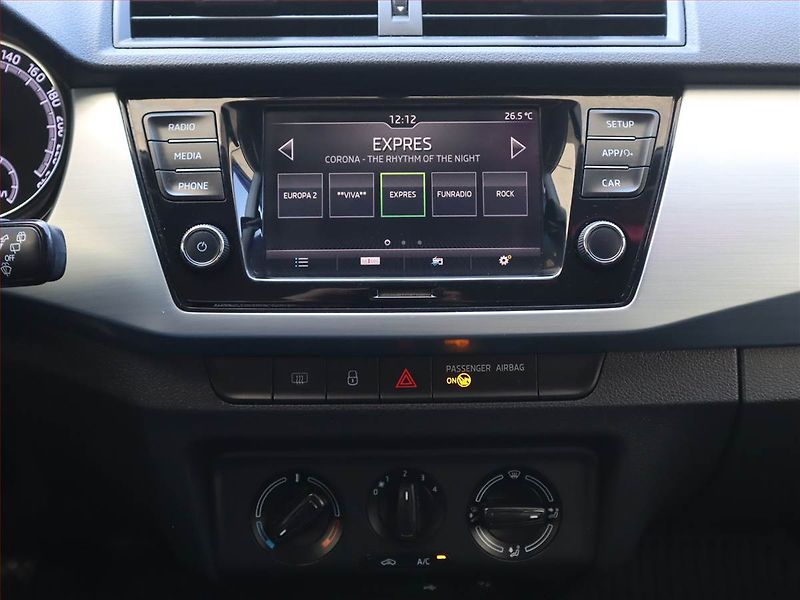 Škoda Fabia (2019) 1.0 TSI, Tempomat - fotka 12 z 20