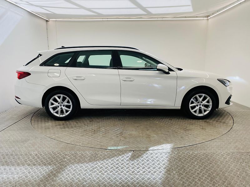 Seat Leon 2,0   2.0TDI 110Kw DSG STYLE - fotka 22 z 25
