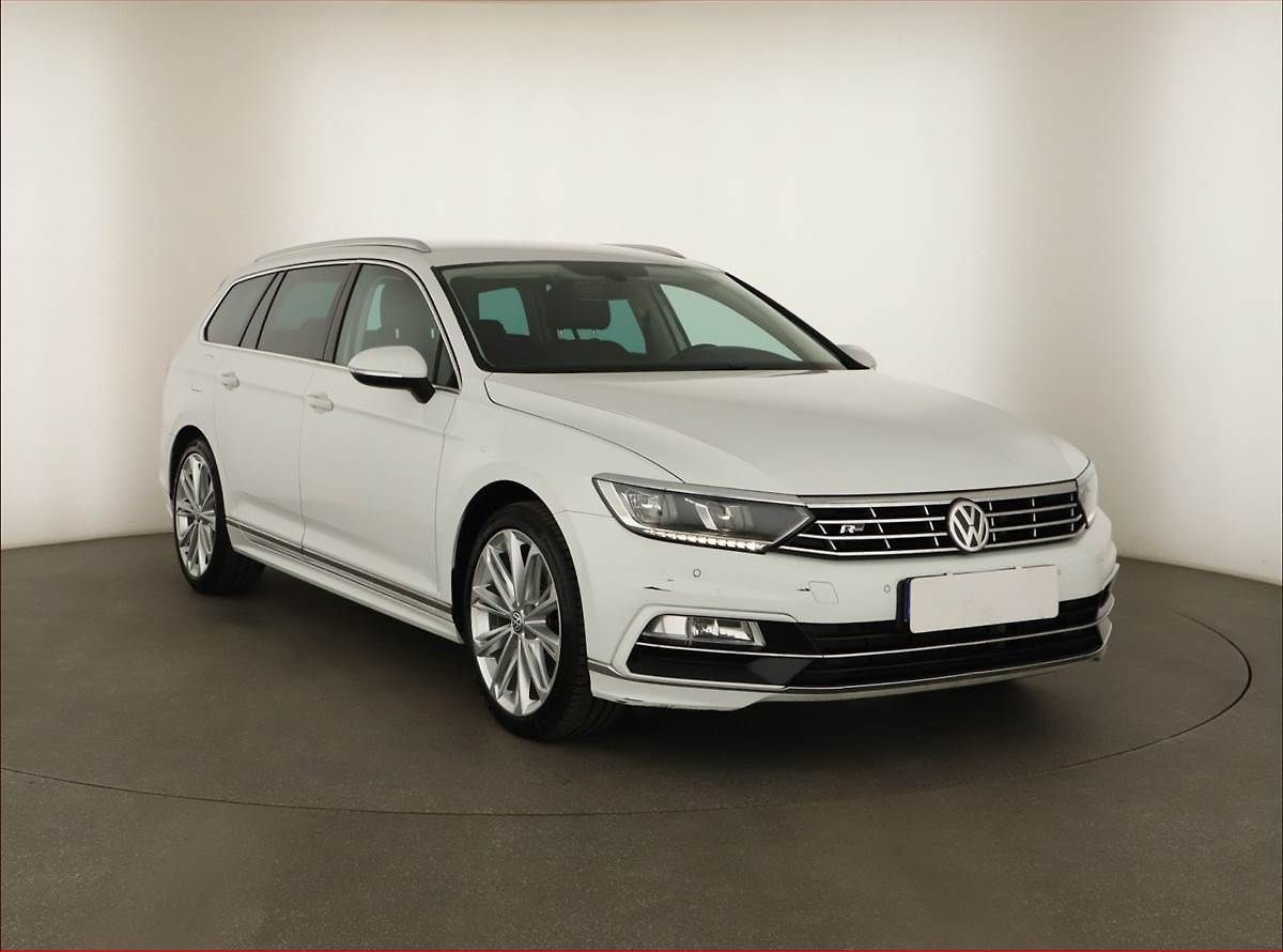 Volkswagen Passat R-Line 2.0 TDI, Kůže