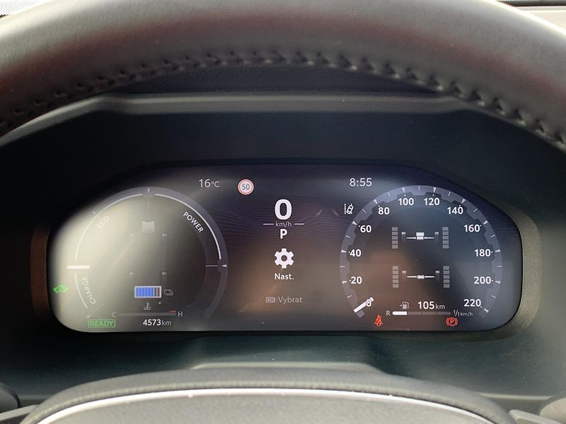 Toyota RAV4 EXECUTIVE SKYVIEW 2.5 HEV 4WD - fotka 19 z 37