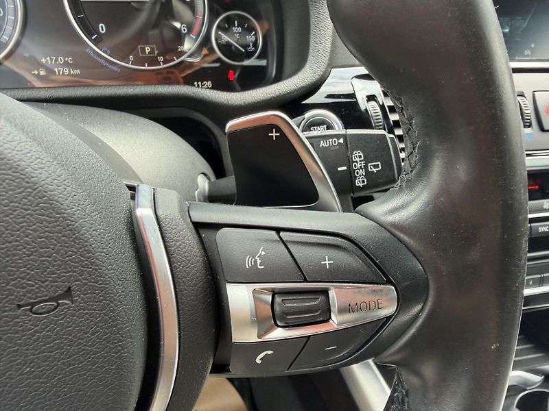BMW X3 2.0 xDrive20d M SPORT - fotka 21 z 30