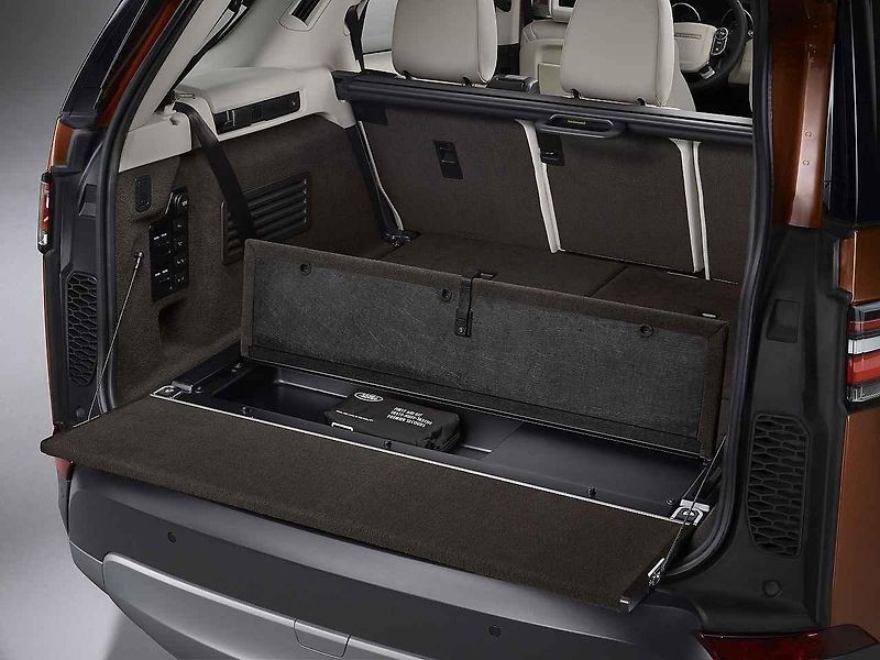 Land Rover Discovery.