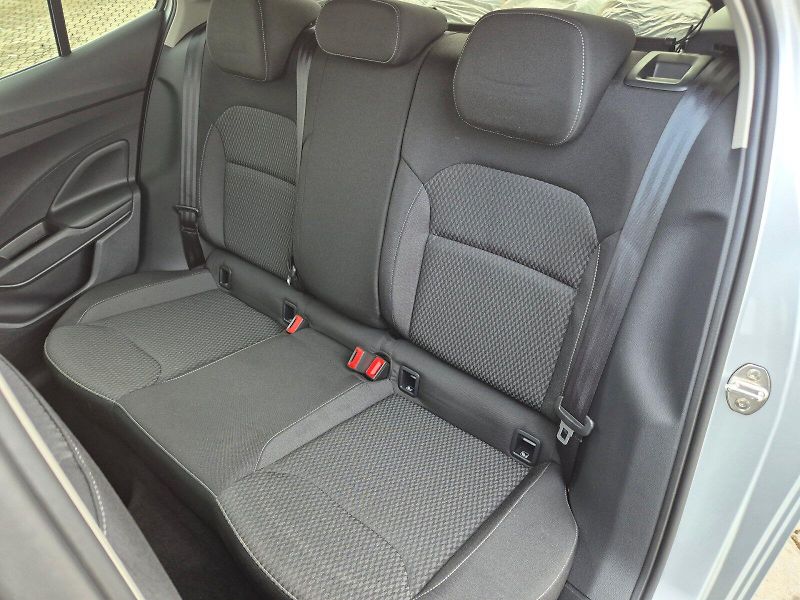 Škoda Fabia (2024) Top Selection 1.0 TSI 85 kW 6° - fotka 16 z 32