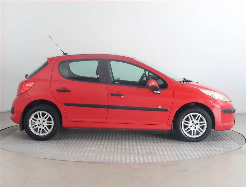 Peugeot 207 (2009) 1.4, nová STK, Klima - fotka 6 z 15