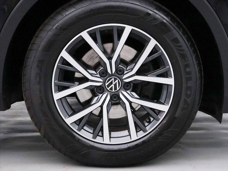 Volkswagen Tiguan 1,5 TSI ACT 110kW DSG Life DPH - fotka 27 z 34