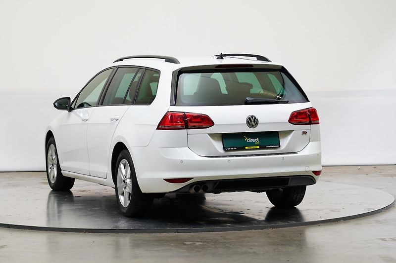 Volkswagen Golf - fotka 7 z 29