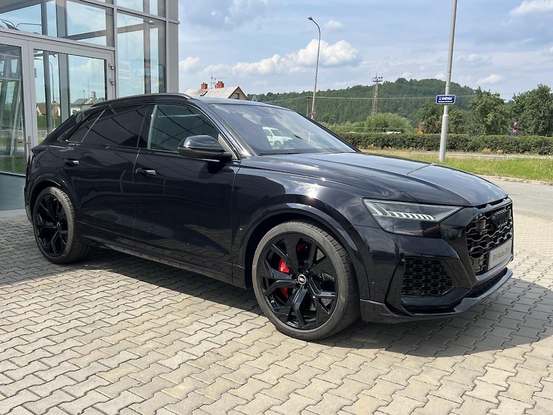 Audi RS Q8 (2021) Audi RS Q8 Full výbava, TOP st - fotka 7 z 39