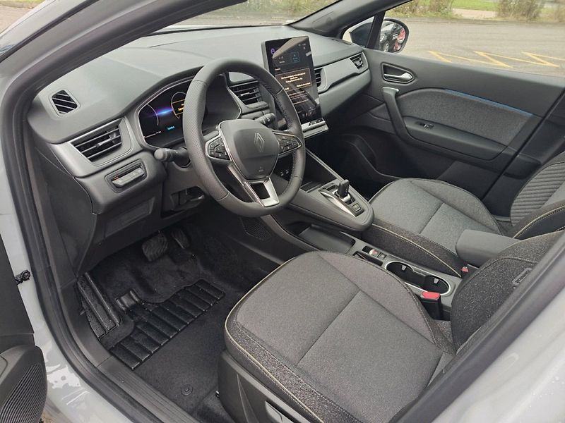 Renault Captur (2026) techno full hybrid E-Tech 160 - fotka 11 z 24