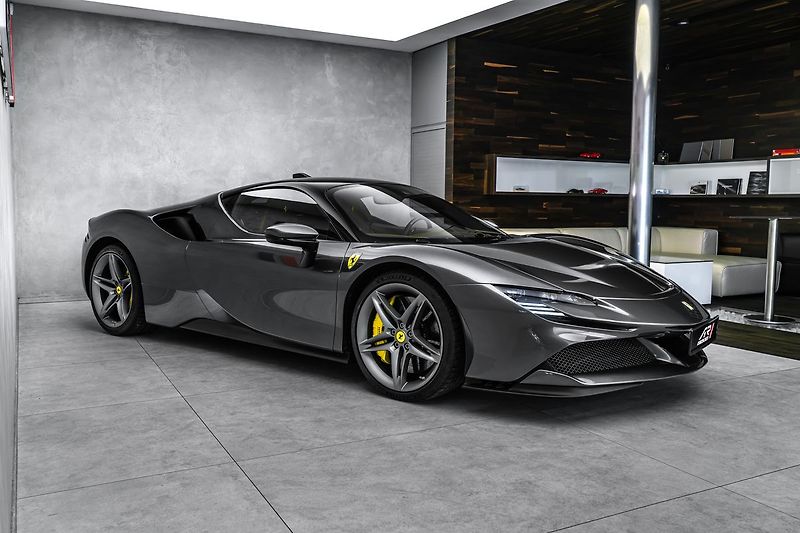 Ferrari SF90 - fotka 4 z 32