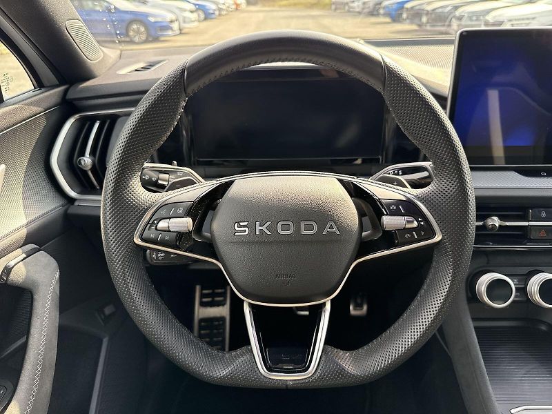 Škoda Kodiaq (2025) 2.0 TDI 4x4 DSG Sportline - fotka 19 z 33