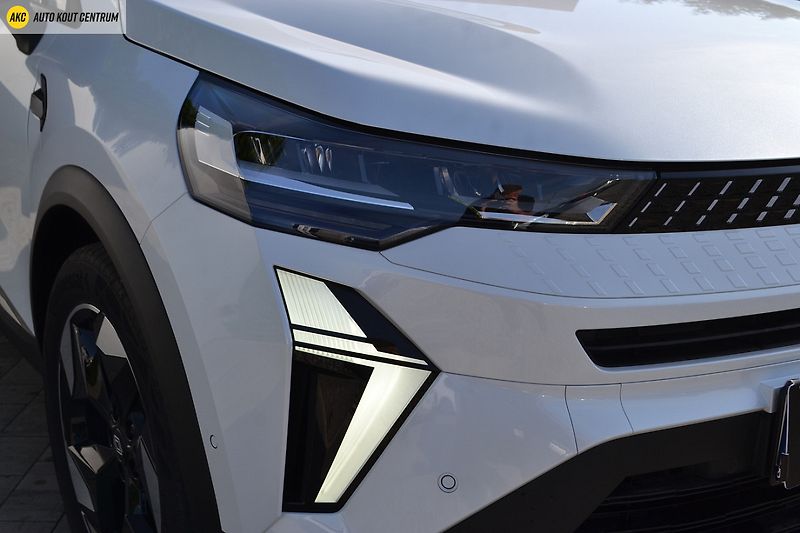 Renault Captur Techno TCe 90 - fotka 8 z 49