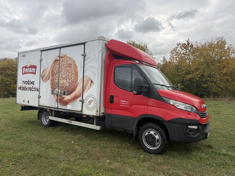 Iveco Daily (2018) 50C16 3.0TDi 4,6m x 2,25m - fotka 4 z 10