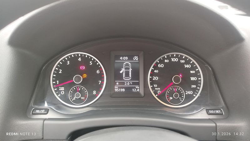 Volkswagen Tiguan (2016) 1.4 Tsi  řemen 92 kw - fotka 10 z 41