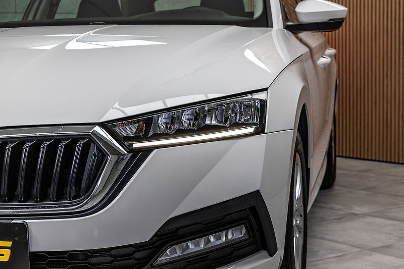 Škoda Octavia 2.0 TDI 110kW AMBITION+*ČR 1.M - fotka 32 z 38