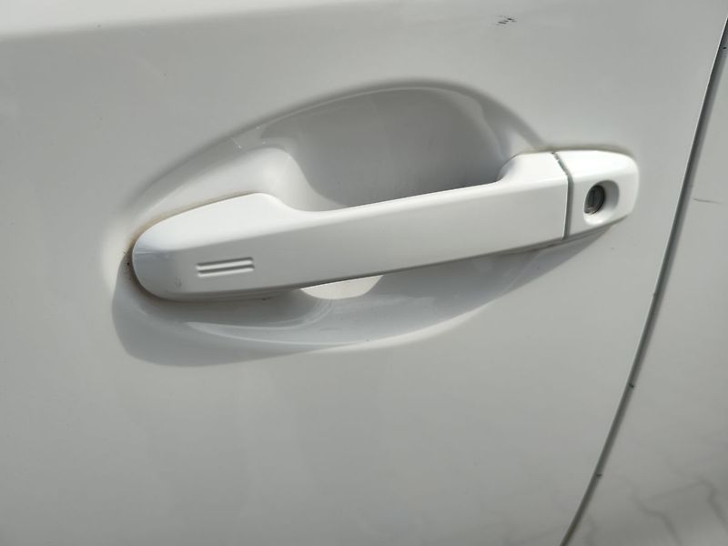 Toyota Auris 1.33 Dual VVT-i/73kW Active - fotka 10 z 28